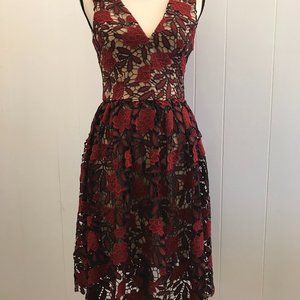 NWOT Dress the Population Small Rita Floral Lace Midi Fit Flare Dress